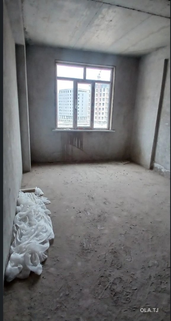 2 комнатная квартира, Цокольный этаж, 63 м²
