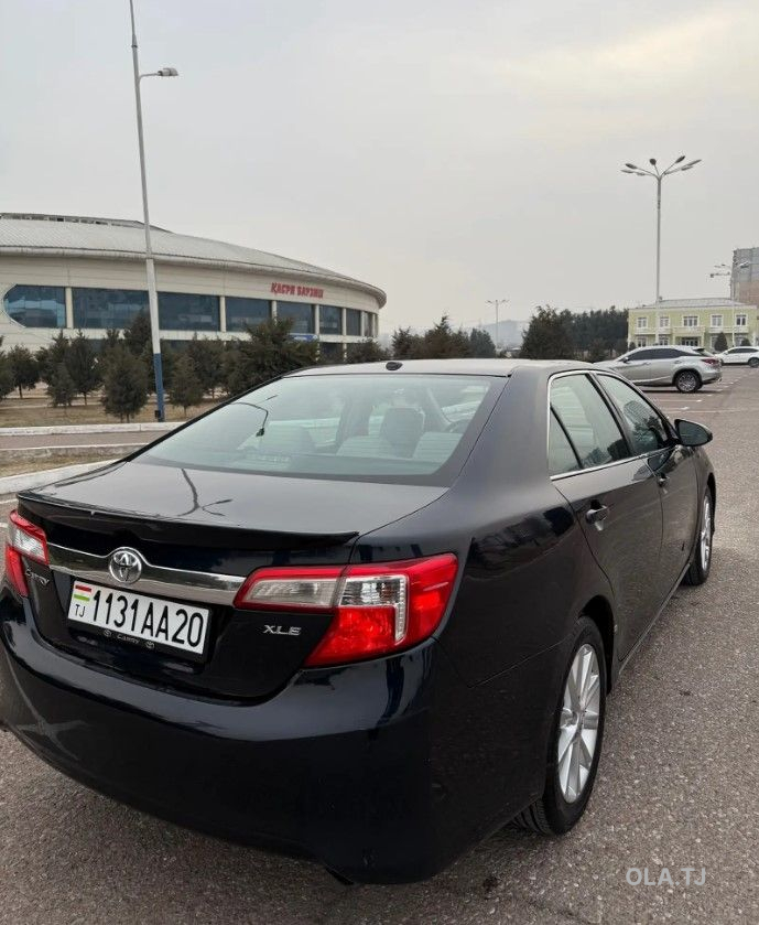 Toyota Camry,  2012