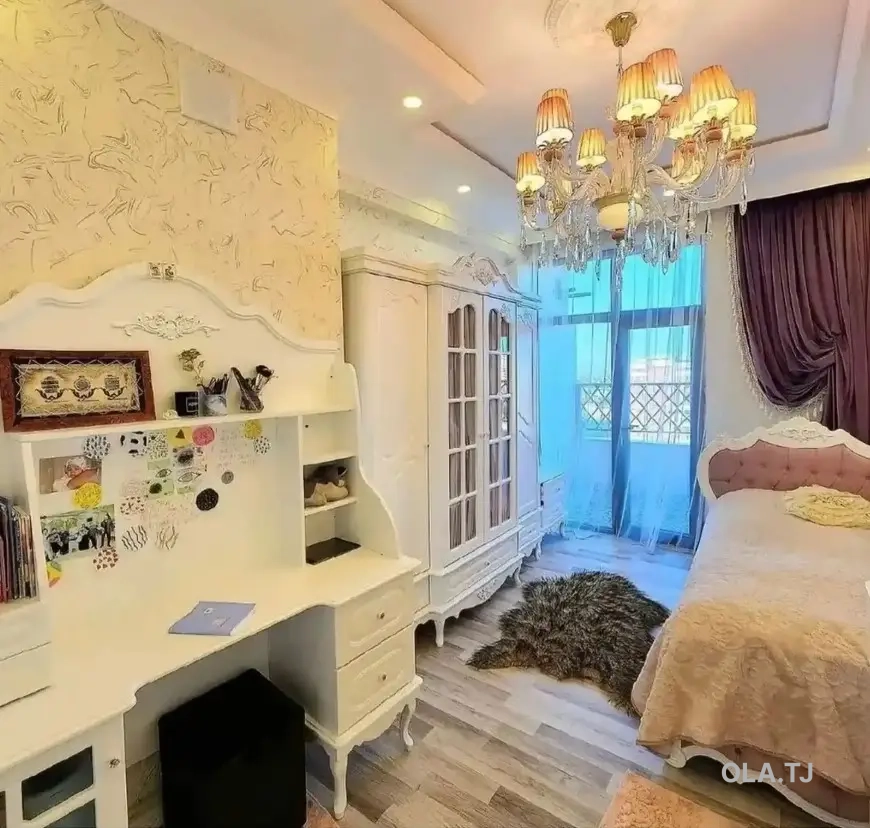 2 комнатная квартира, 2 этаж, 77 м²