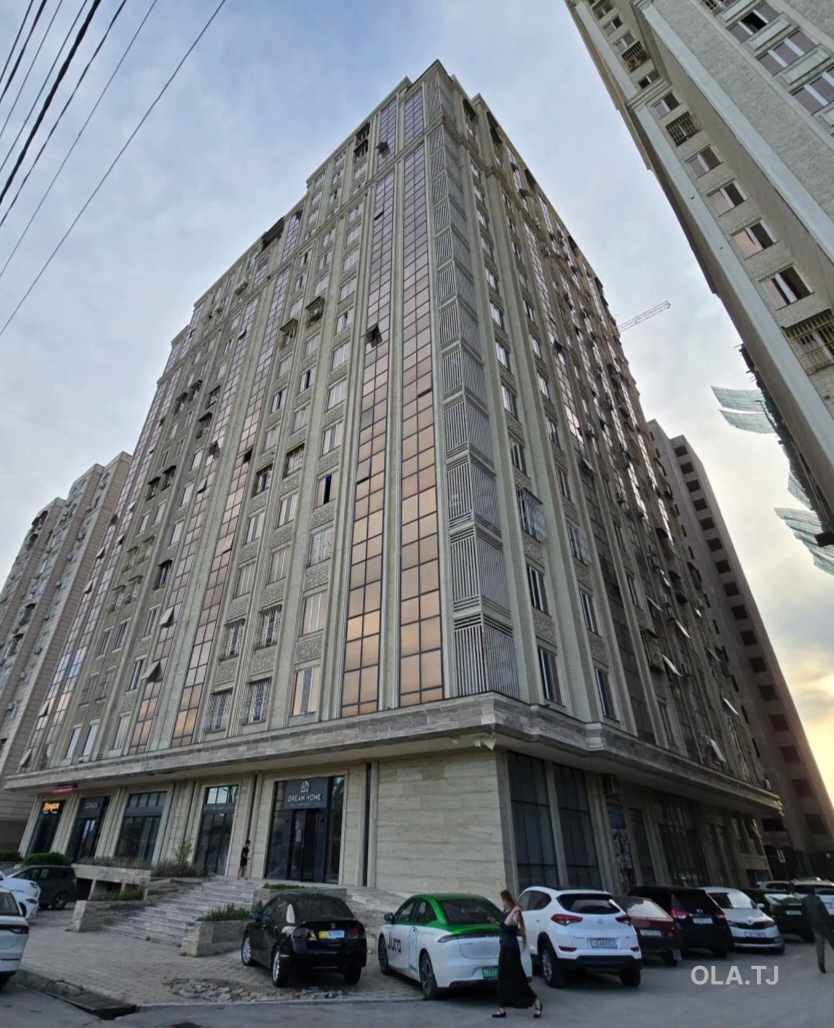 Помещение под свободное назначение, 410м², Сино, центр Исмаилии, напротив Кохи Борбад