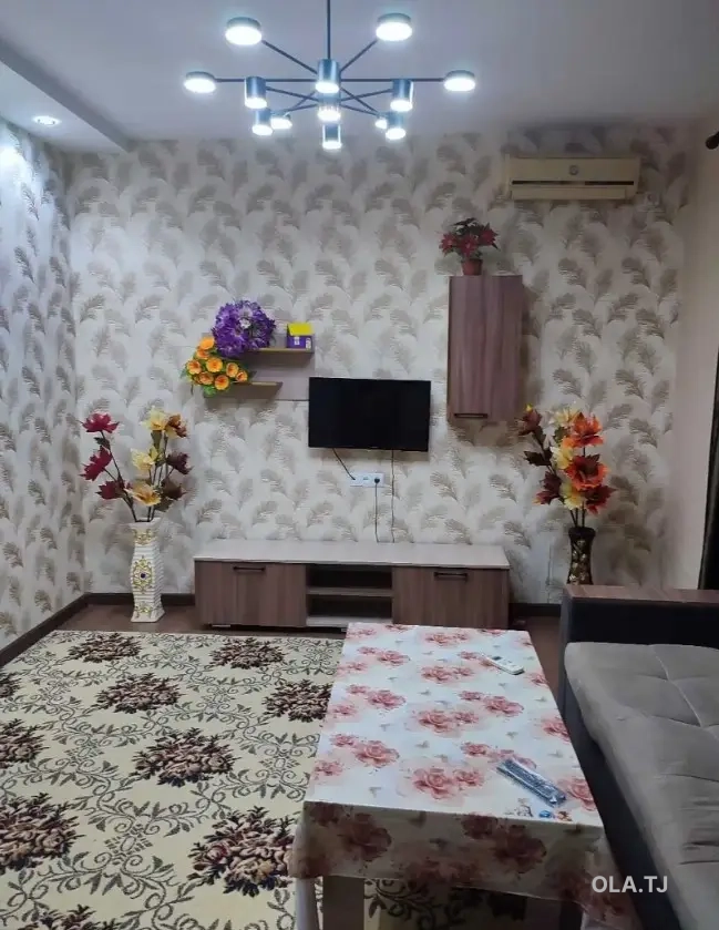 2 комнатная квартира, Цокольный этаж, 54 м²