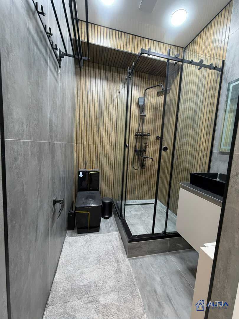 2 комнатная квартира, 10 этаж, 58 м²