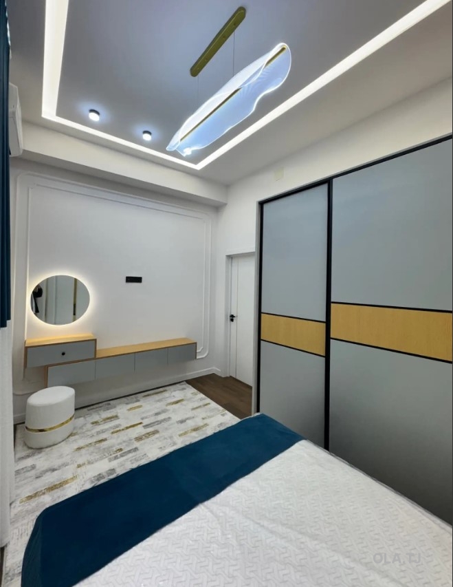 2 комнатная квартира,  этаж, 53 м²