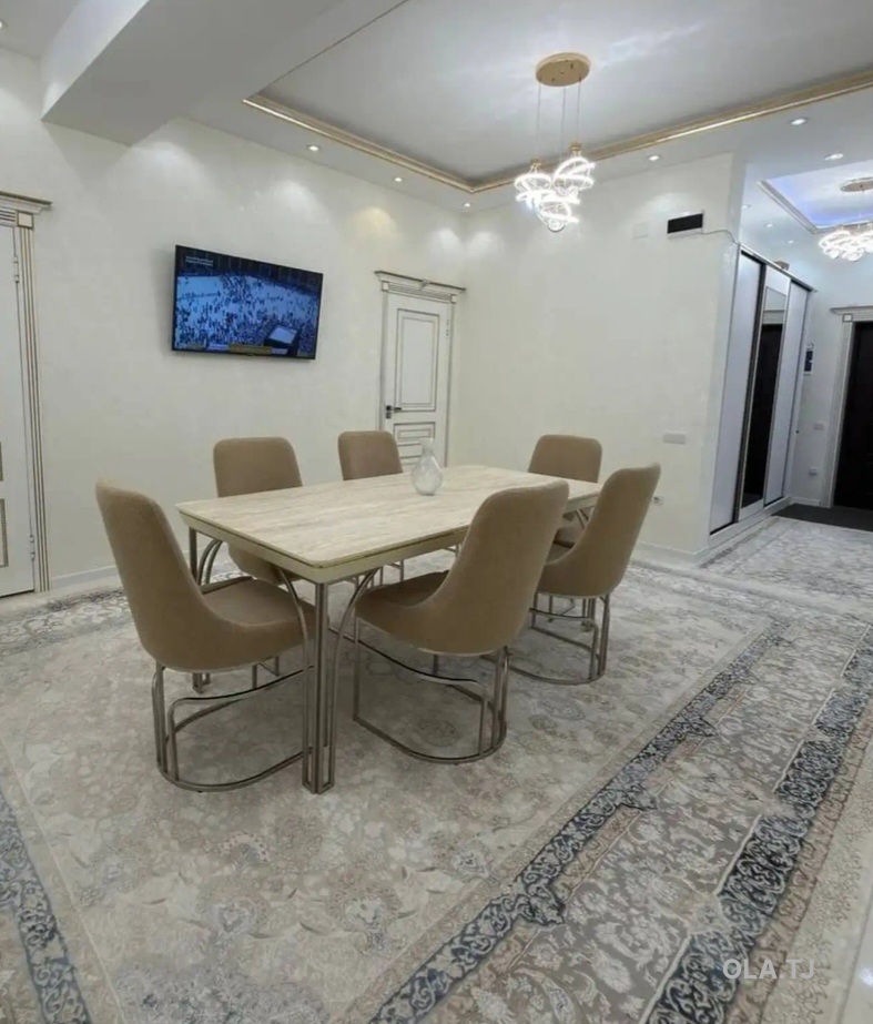3 комнатная квартира, 14 этаж, 104 м²