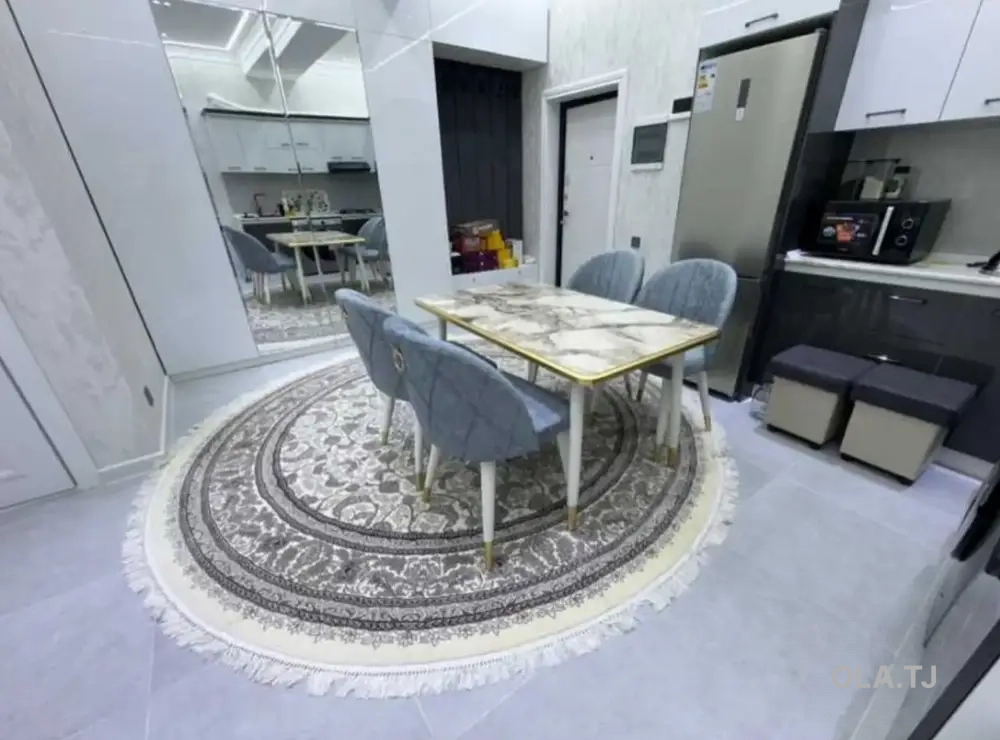 2 комнатная квартира, 2 этаж, 75 м²