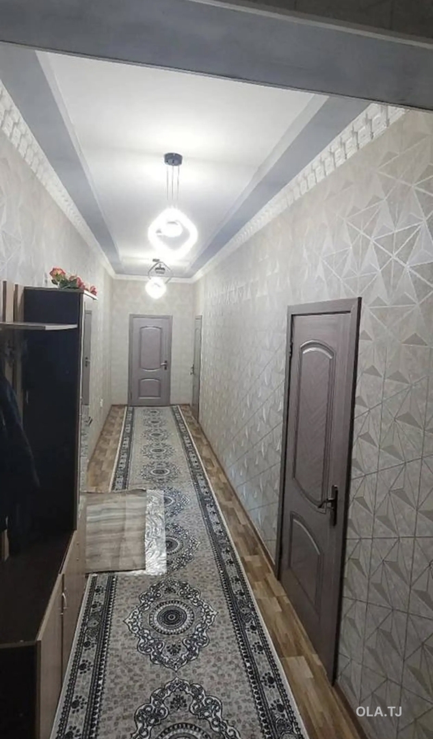 3 комнатная квартира, 3 этаж, 108 м²