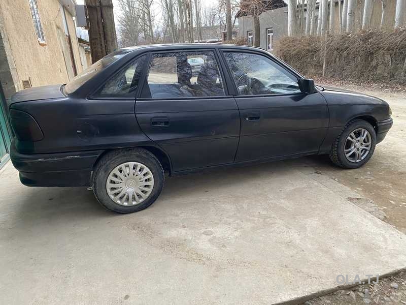 Opel Astra F
