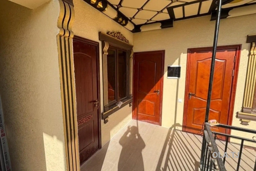 5 комнатная квартира, 1 этаж, 150 м²