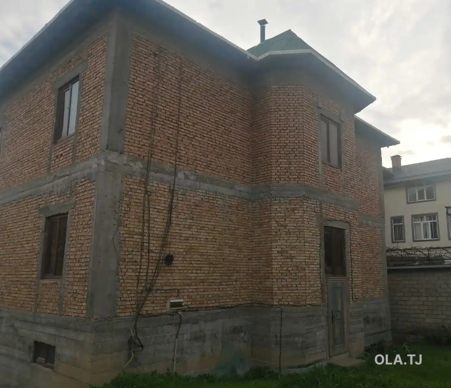 Дом (хавли), 8 комнат, 2 эт