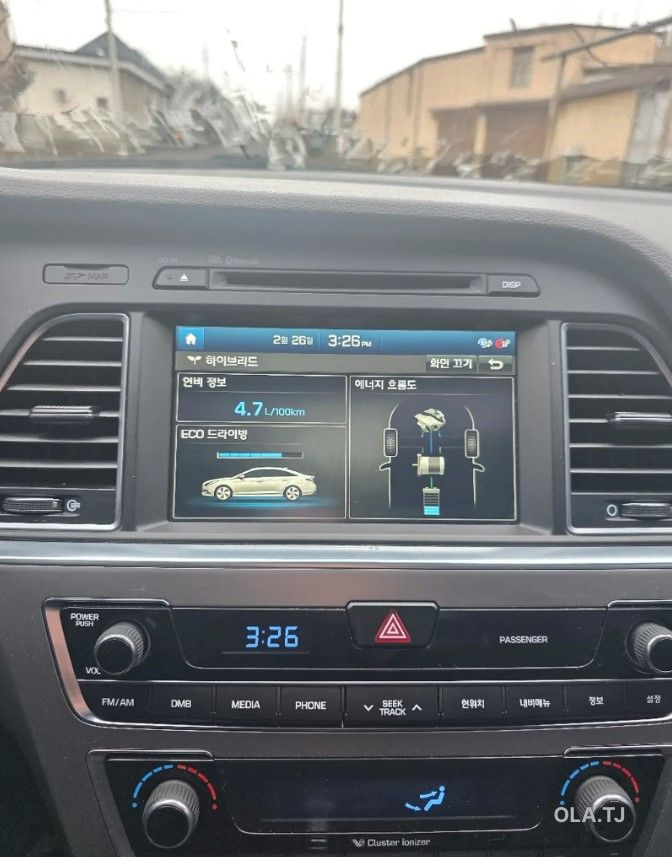Hyundai Sonata,  2016
