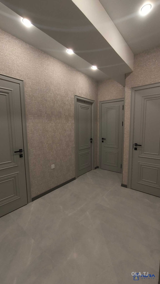 2 комнатная квартира, 8 этаж, 65 м²