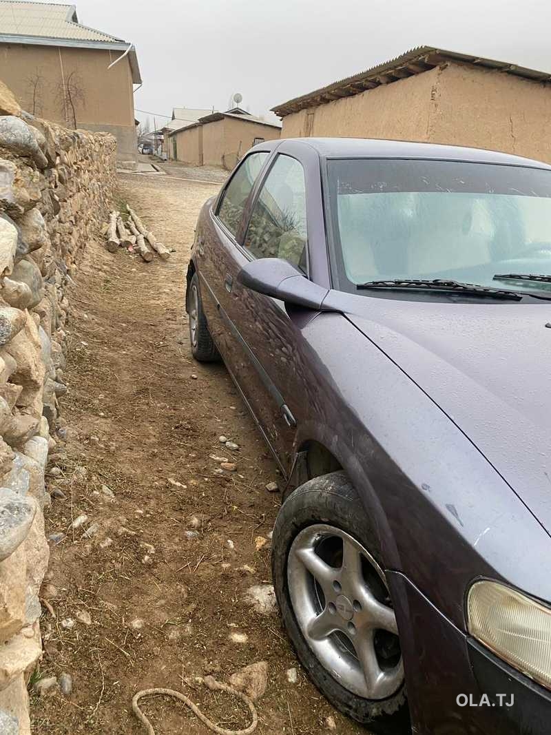Opel Vectra B,  1996