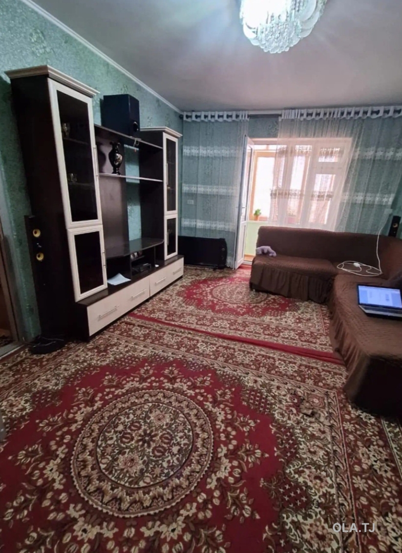 3 комнатная квартира, 3 этаж, 85 м²