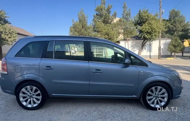 Opel Zafira,  2006
