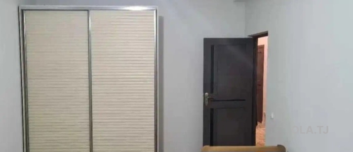 4 комнатная квартира, 18 этаж, 130 м²