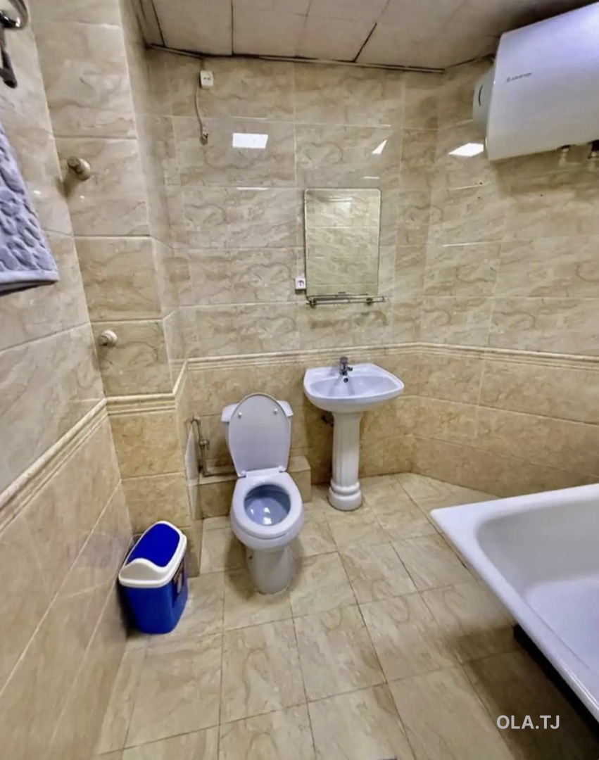 3 комнатная квартира, 4 этаж, 135 м²