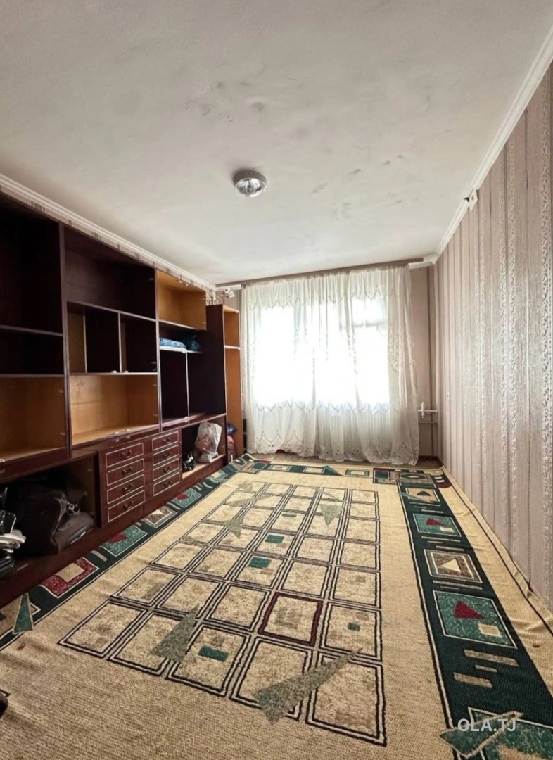 6 комнатная квартира, 4 этаж, 110 м²