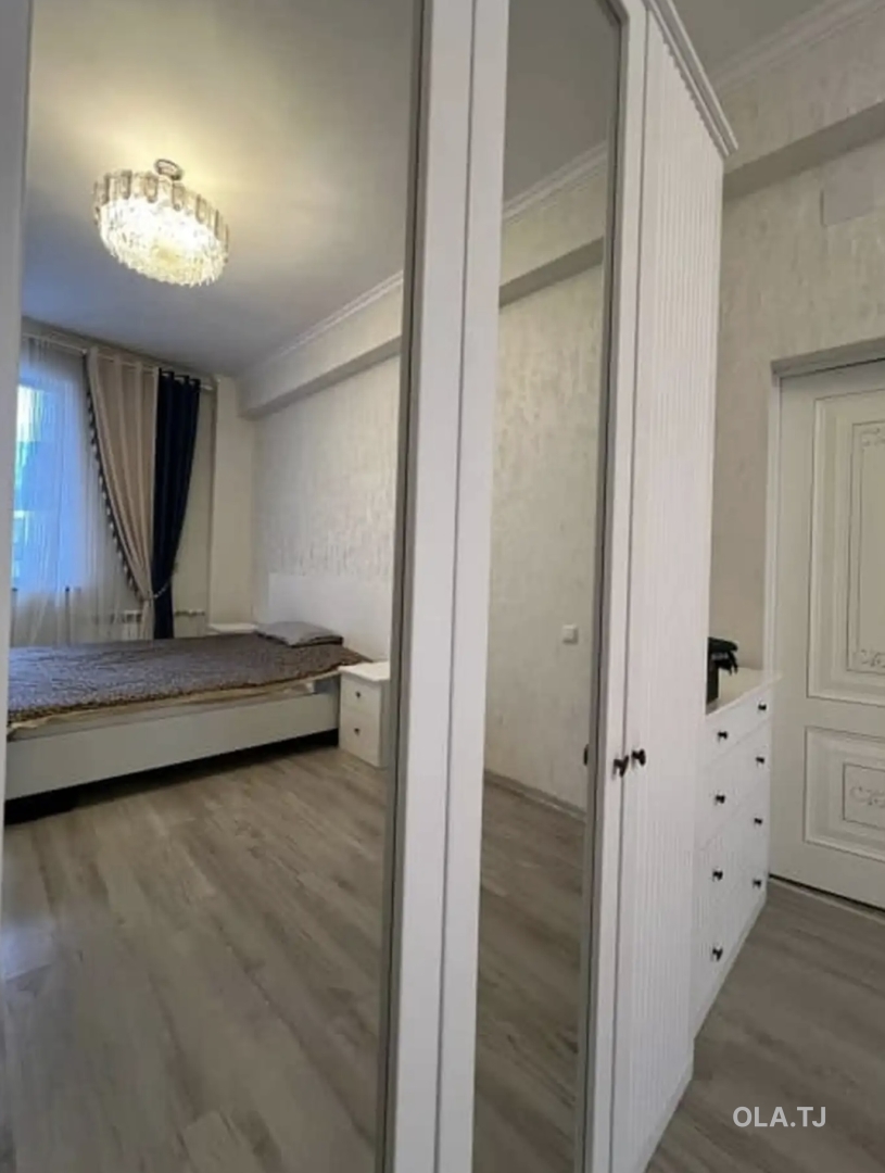 3 комнатная квартира, 5 этаж, 120 м²