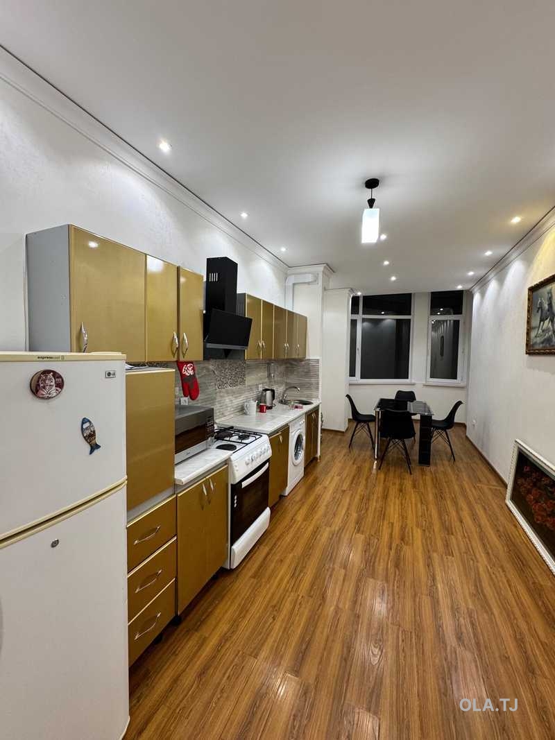 2 комнатная квартира, 8 этаж, 106 м²