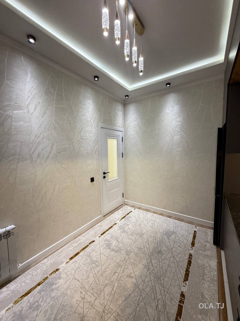 3 комнатная квартира, 15 этаж, 67 м²