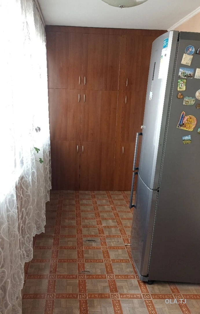 5 комнатная квартира, 4 этаж, 80 м²