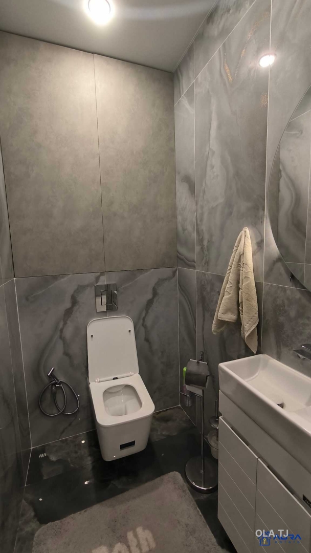 2 комнатная квартира, 8 этаж, 65 м²