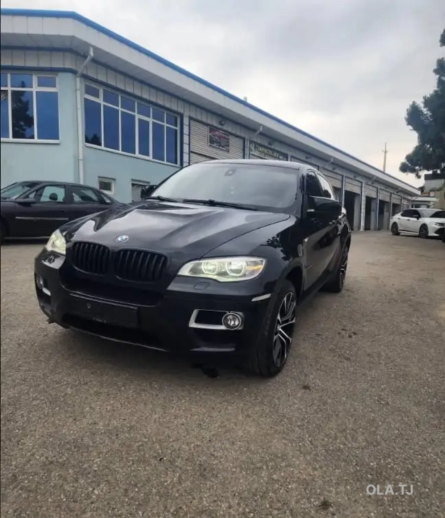 BMW X6,  2012
