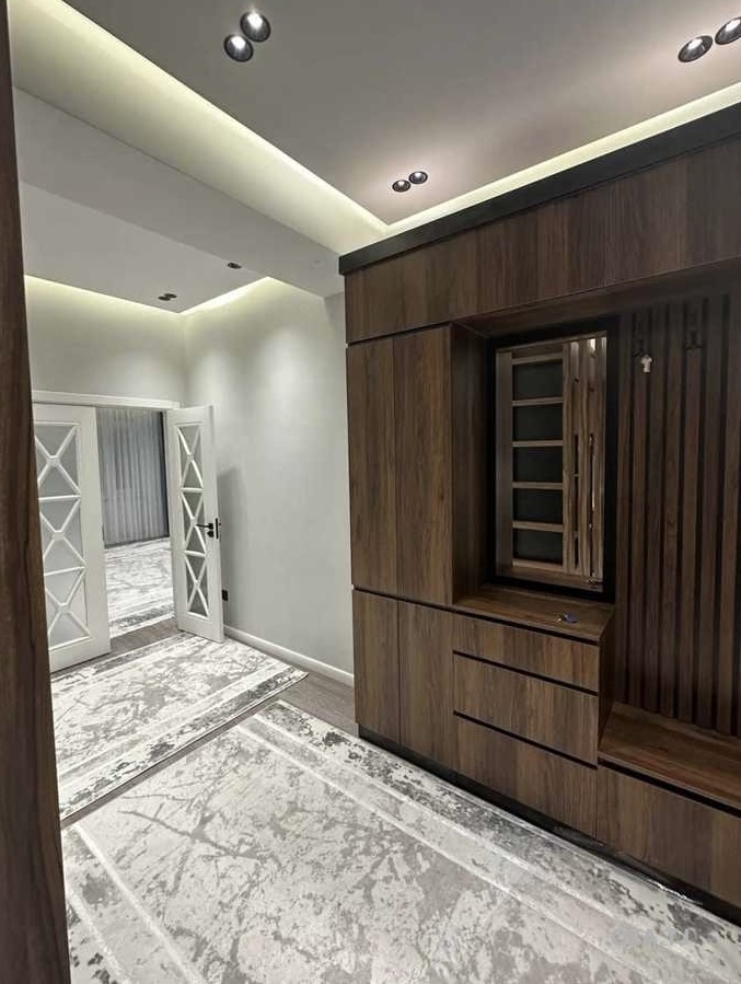 2 комнатная квартира, 17 этаж, 65 м²