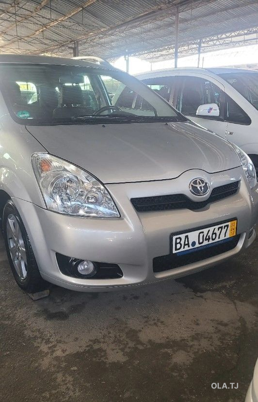 Toyota Corolla Verso,  2008