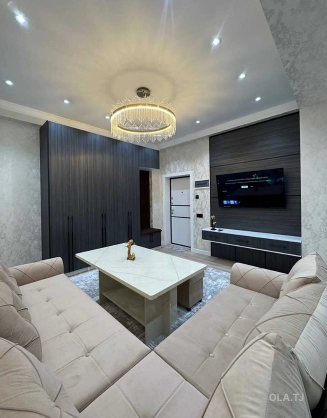 2 комнатная квартира, 4 этаж, 74 м²