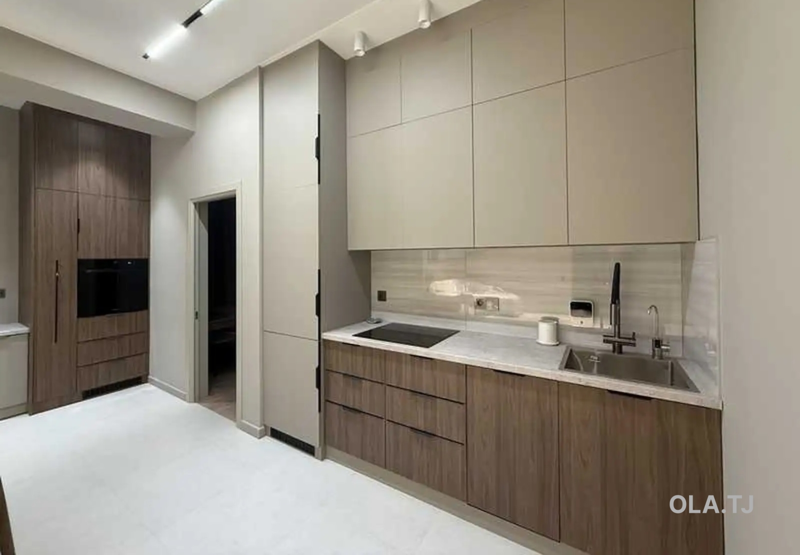3 комнатная квартира, 8 этаж, 95 м²