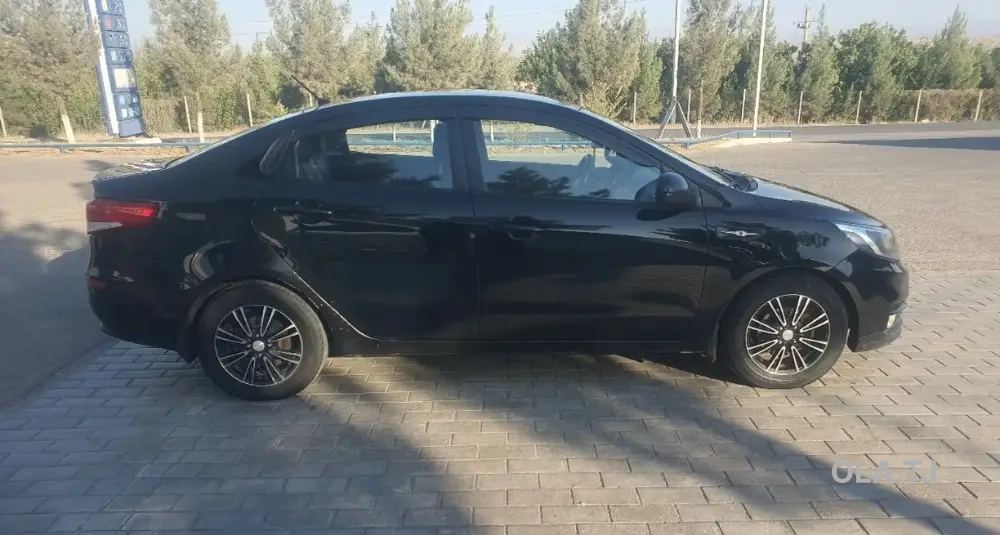 Kia Rio,  2015