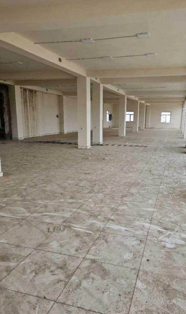 Офис в аренду, В бизнес-центре, 1100 м²