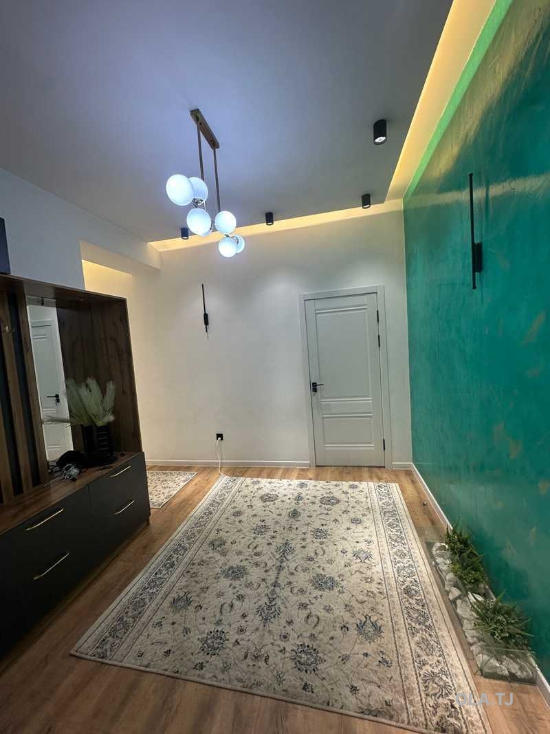 2 комнатная квартира, 10 этаж, 70 м²
