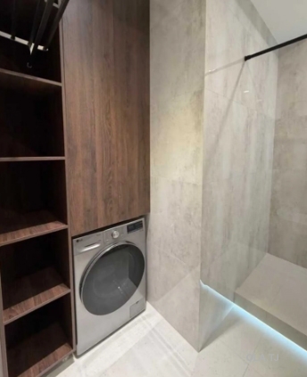 3 комнатная квартира, 9 этаж, 105 м²