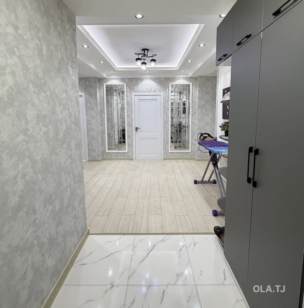 4 комнатная квартира, 14 этаж, 140 м²