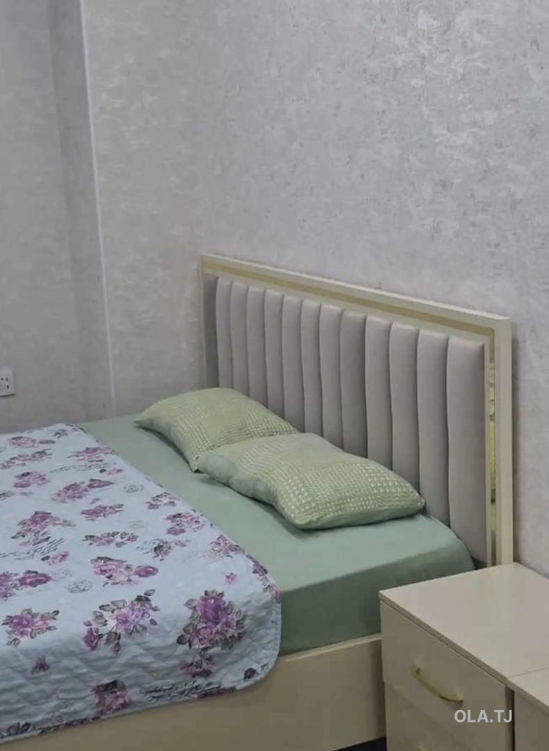 2 комнатная квартира, 4 этаж, 140 м²
