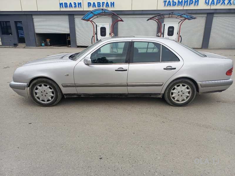 Mercedes-Benz E-Класс,  1996