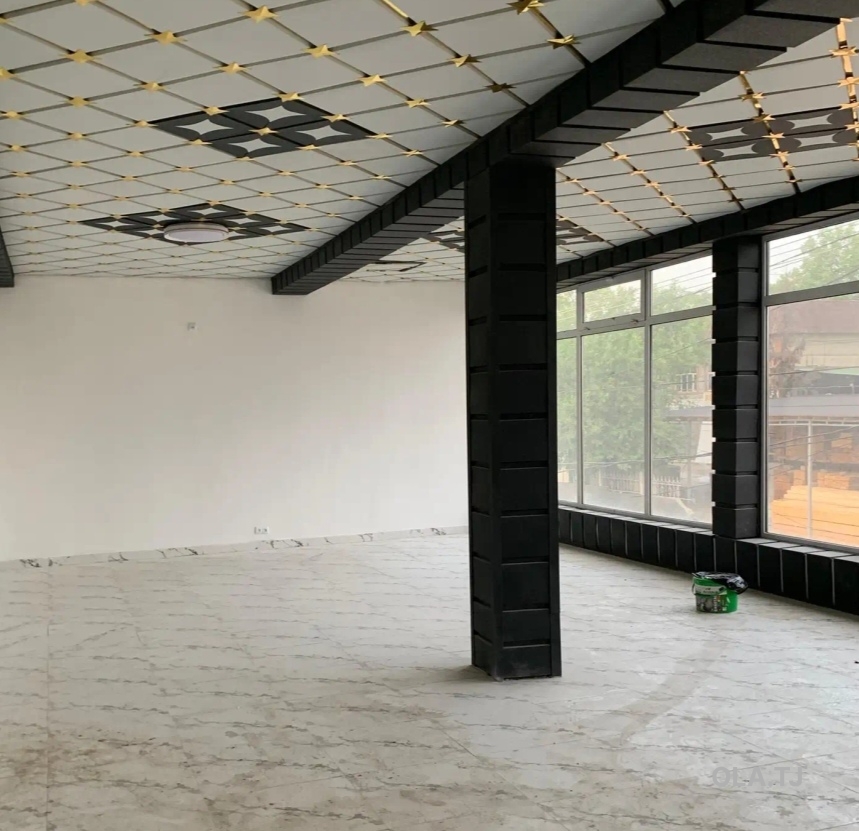 Помещение под магазин / салон, 75м², Шохмансур