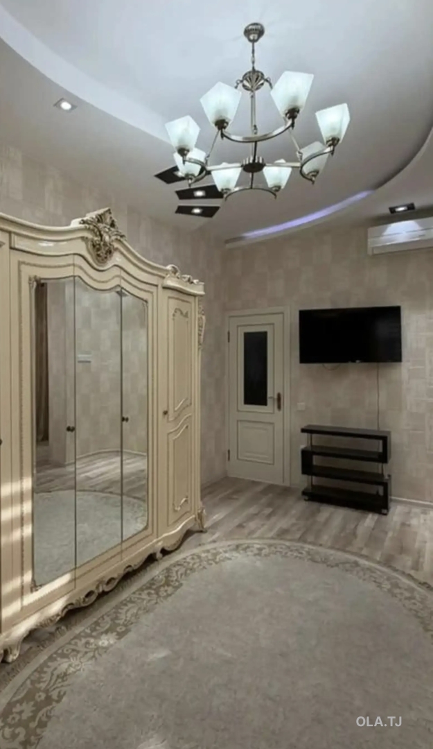 3 комнатная квартира, 8 этаж, 110 м²