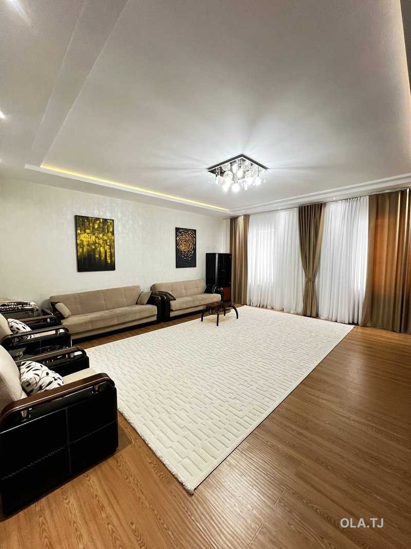 3 комнатная квартира, 3 этаж, 126 м²