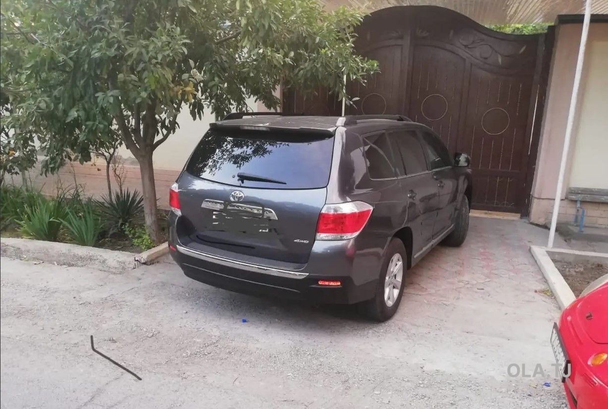 Toyota Highlander,  2012