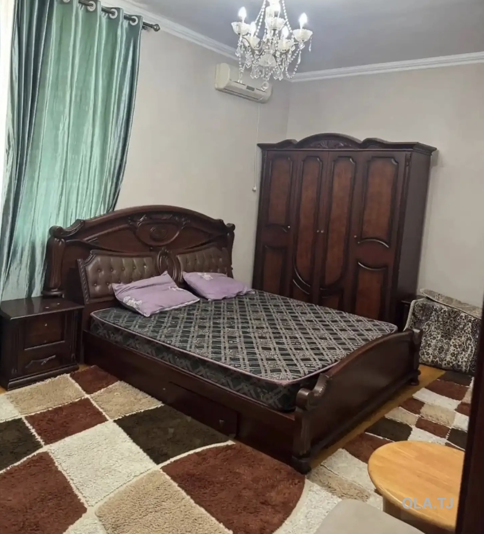3 комнатная квартира, 1 этаж, 118 м²
