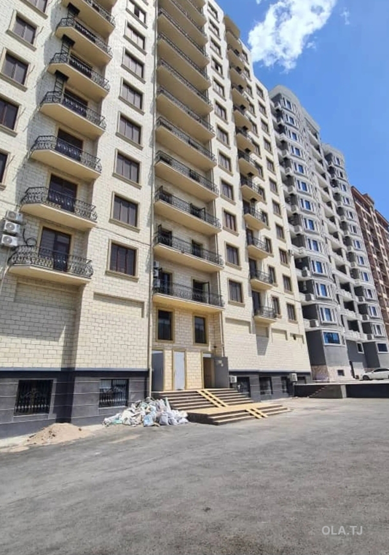 4 комнатная квартира, 11, 120 м²