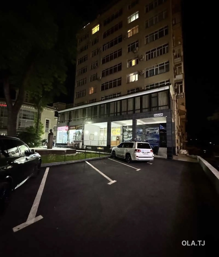 2 комнатная квартира, 8 этаж, 106 м²