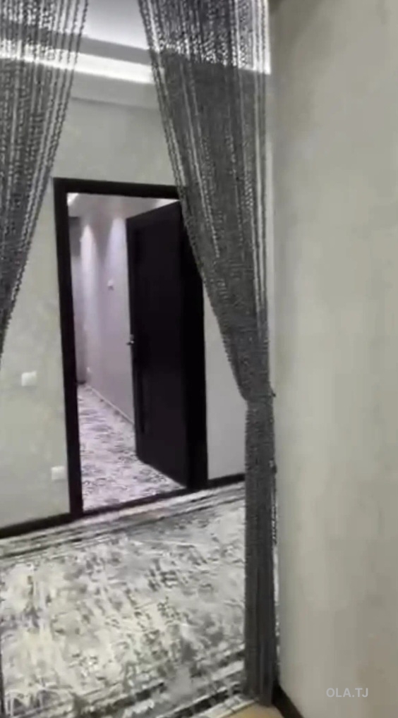 3 комнатная квартира, 1 этаж, 85 м²