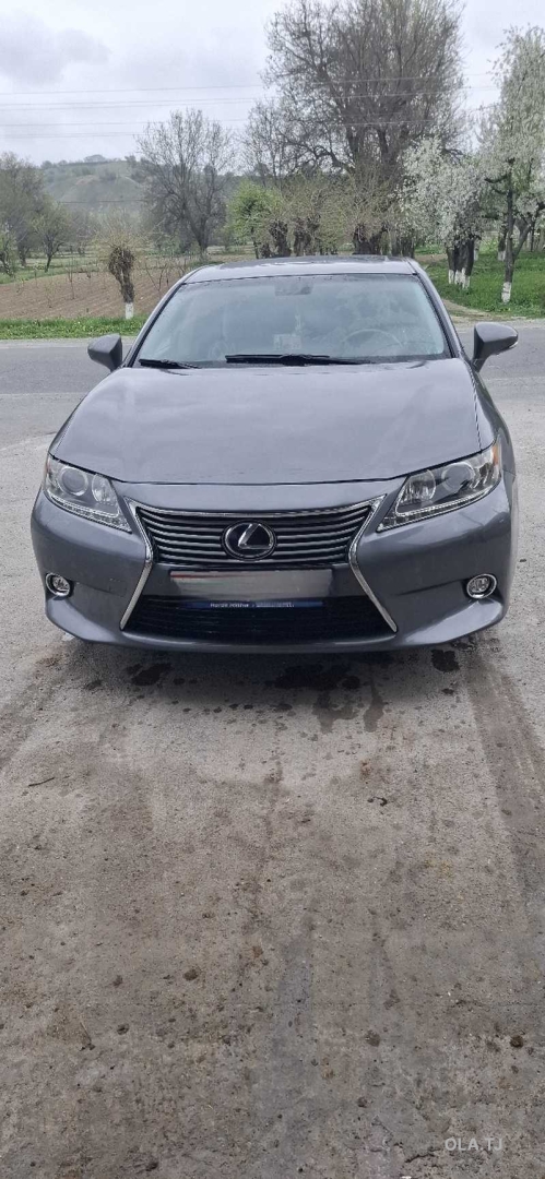 Lexus ES,  2014