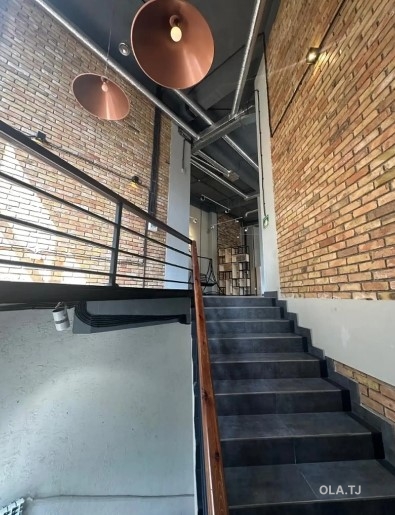 Офис в аренду, В жилом доме, 650 м²