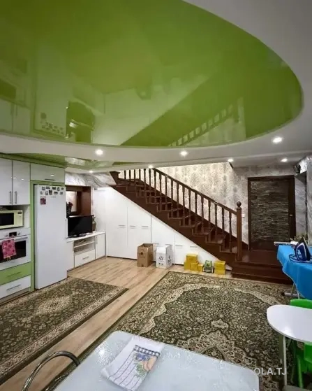 6 комнатная квартира, 1 этаж, 300 м²