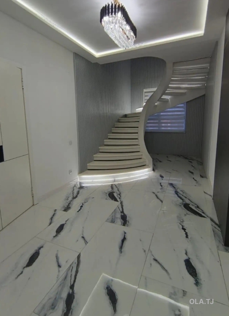 6 комнатная квартира, 16 этаж, 193 м²